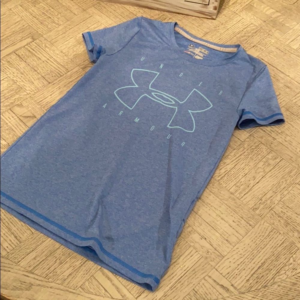 Kids Under Armour blue heat gear t shirt